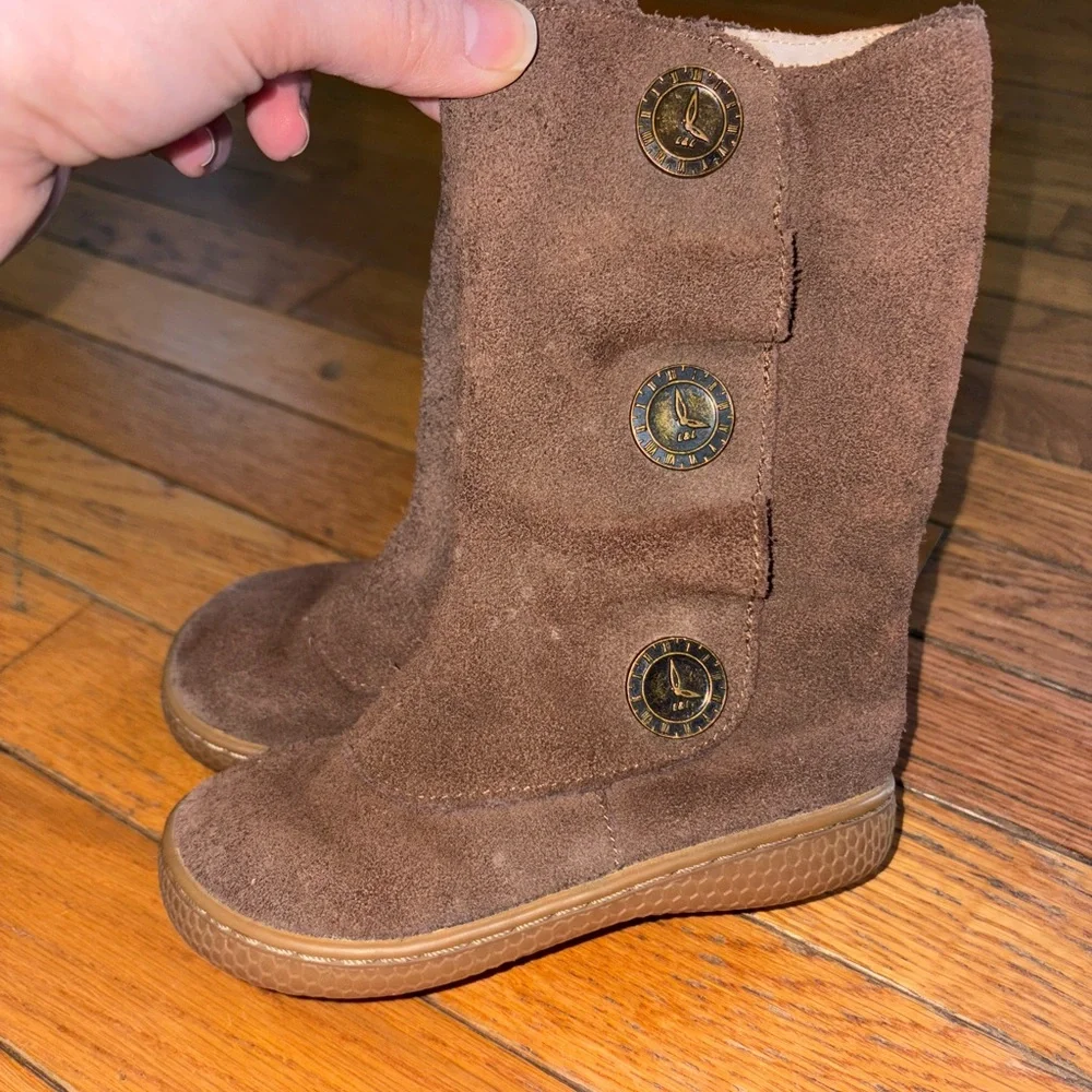 Livie & Luca Brown Suede Leather Tiempo Boots with Button Accents Toddler Size 8